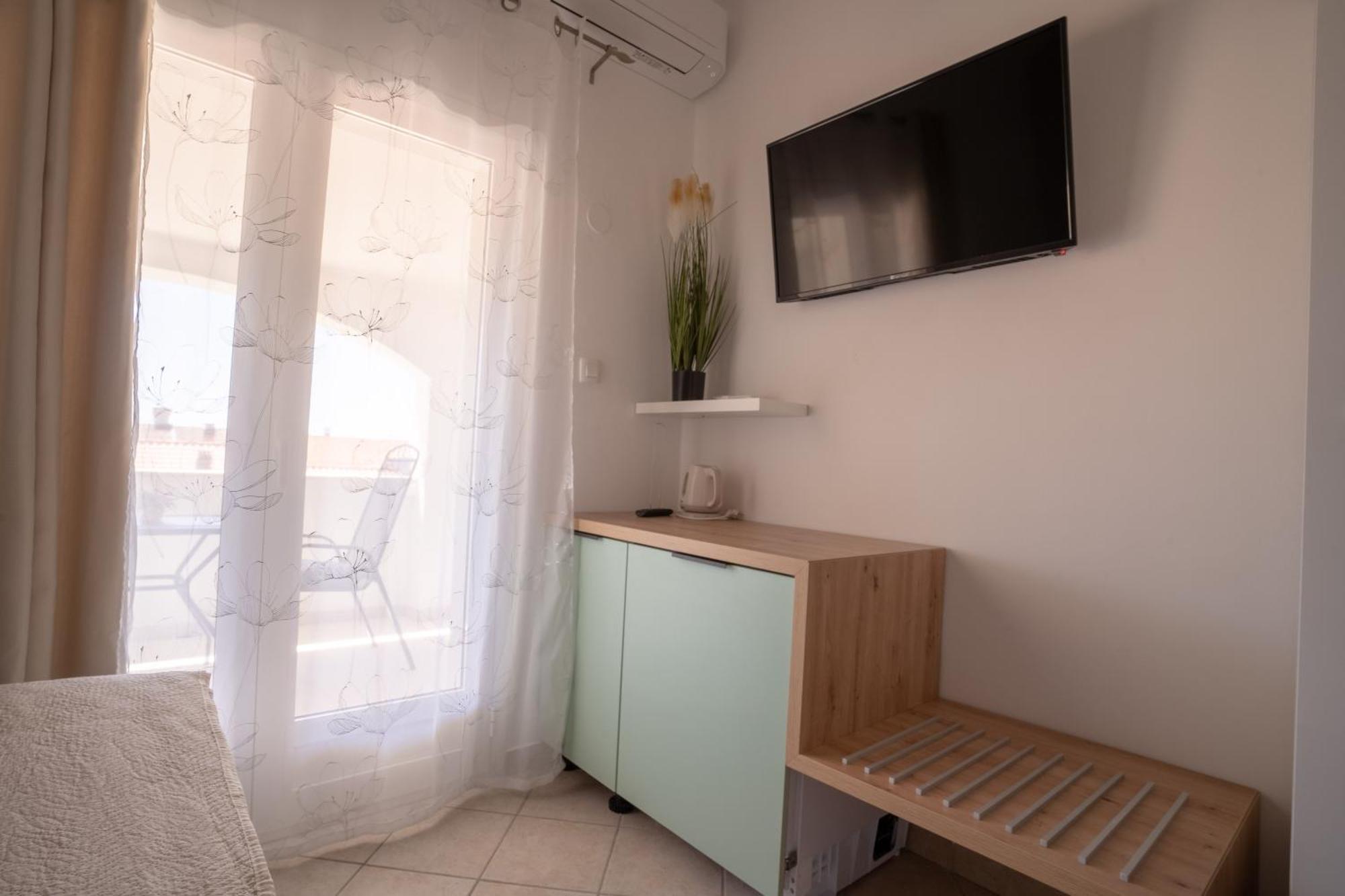 Apartments & Rooms Petra Задар Екстериор снимка