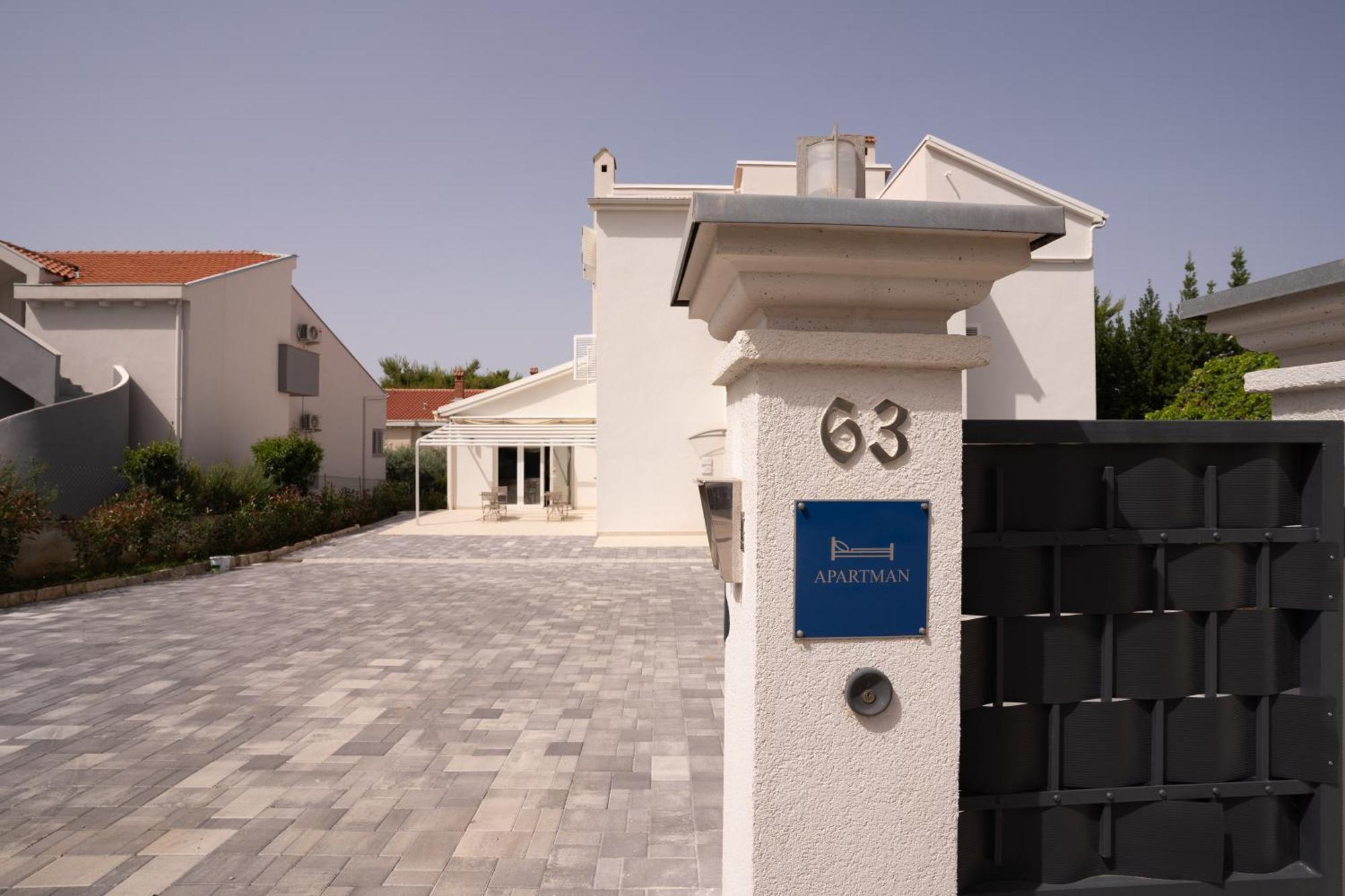 Apartments & Rooms Petra Задар Екстериор снимка