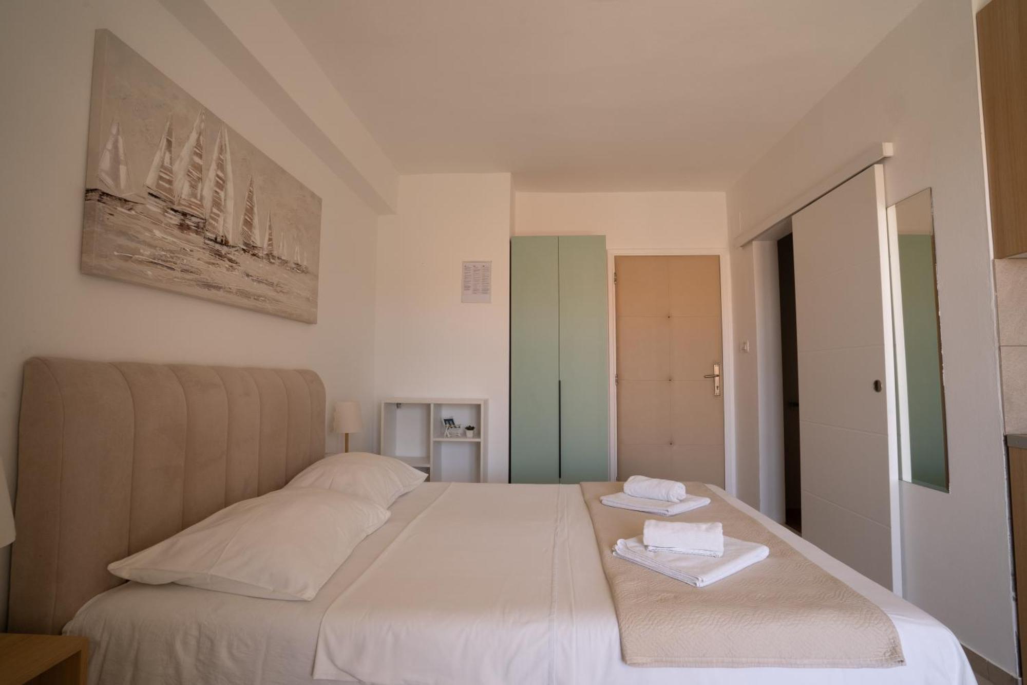 Apartments & Rooms Petra Задар Екстериор снимка
