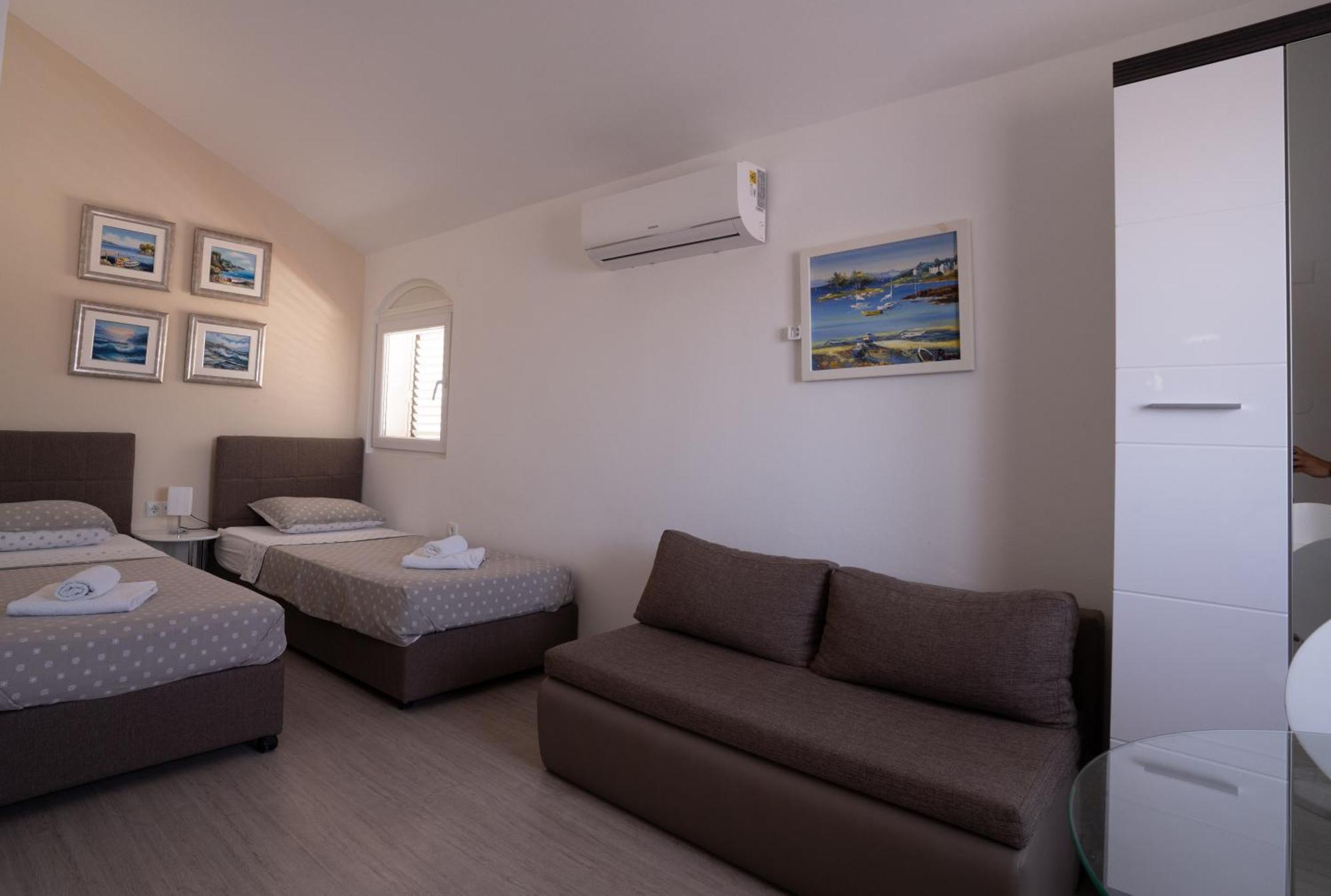 Apartments & Rooms Petra Задар Екстериор снимка