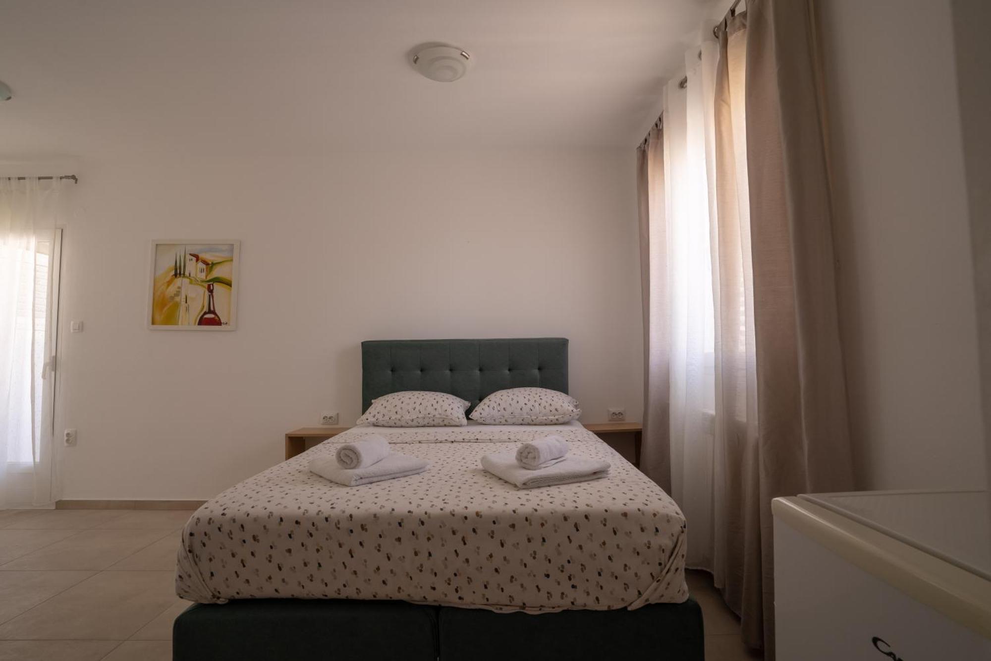 Apartments & Rooms Petra Задар Екстериор снимка